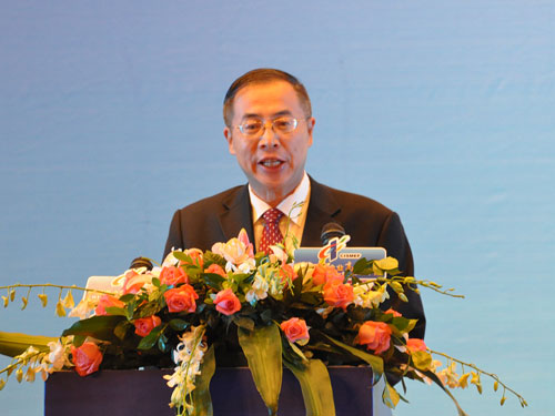 朱宏任出席中国中小企业高峰论坛